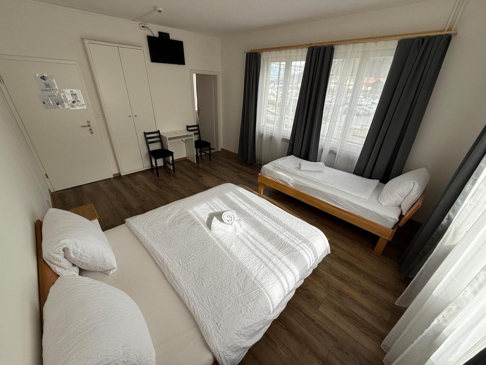 Hotel Christina Wilderswil Luaran gambar