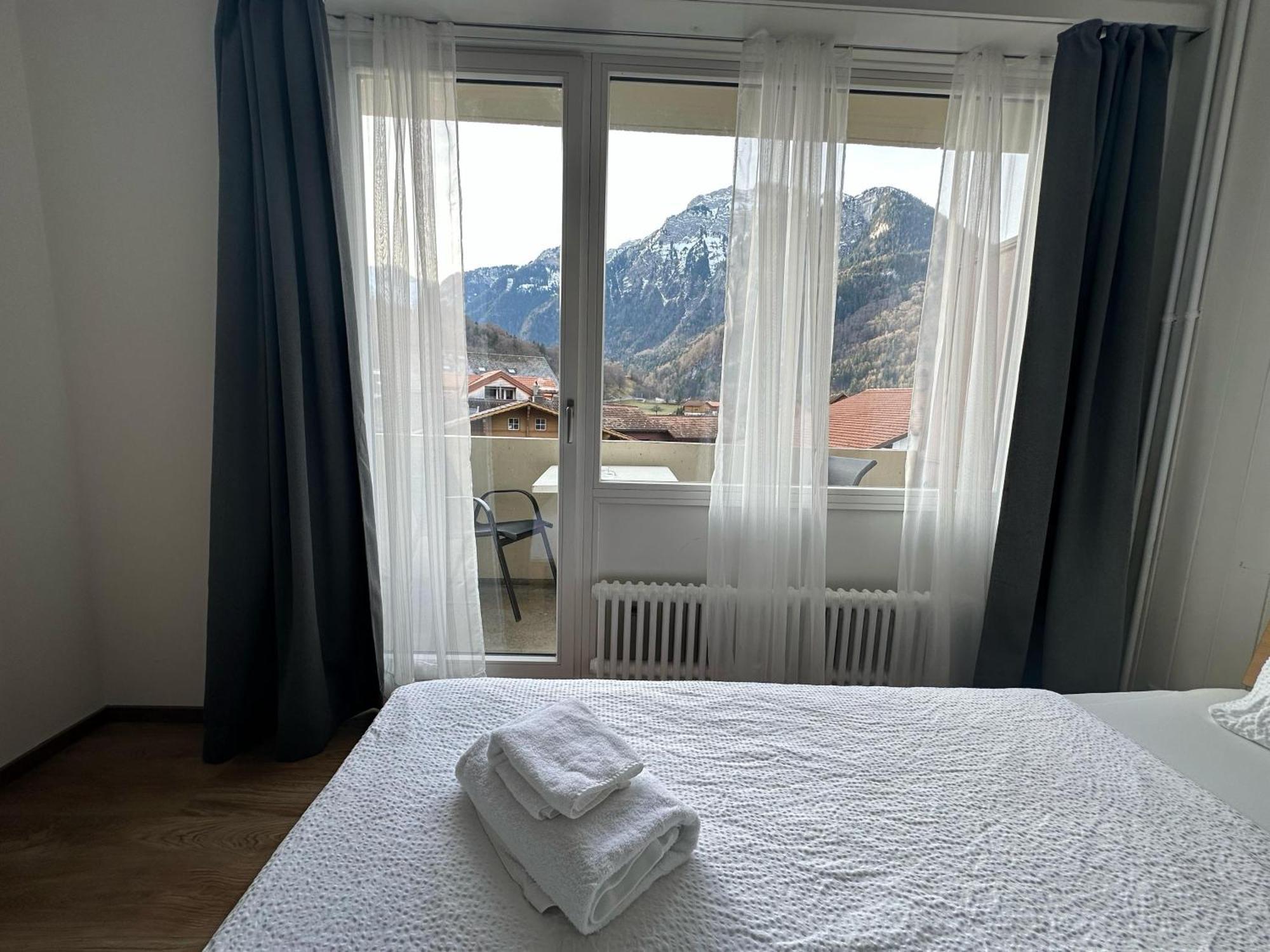 Hotel Christina Wilderswil Luaran gambar