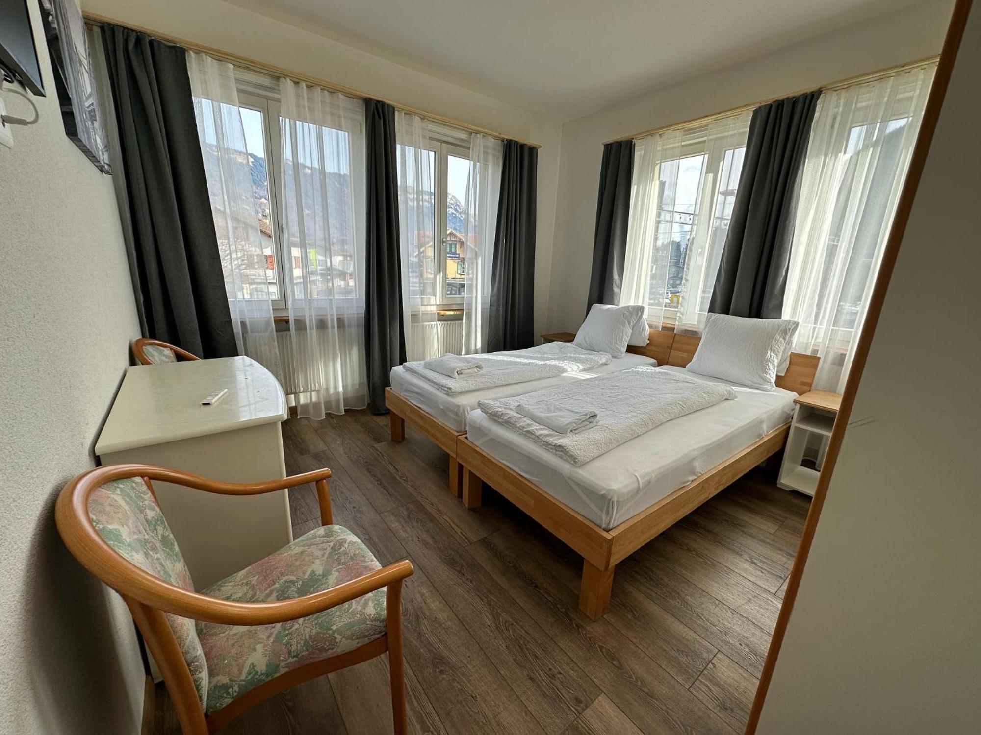 Hotel Christina Wilderswil Luaran gambar