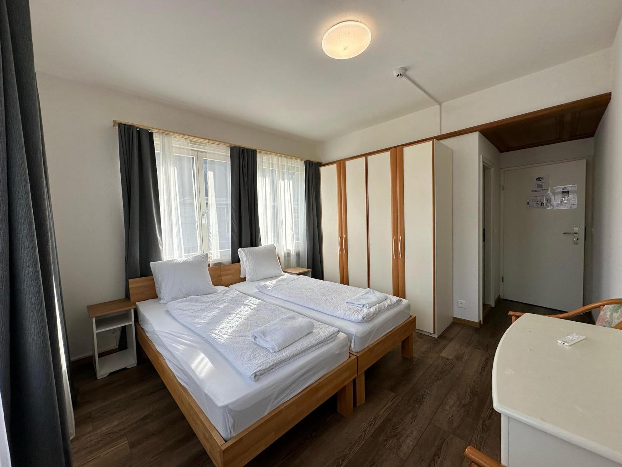 Hotel Christina Wilderswil Luaran gambar